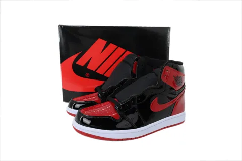 Air Jordan 1 High Patent Bred – photo 6