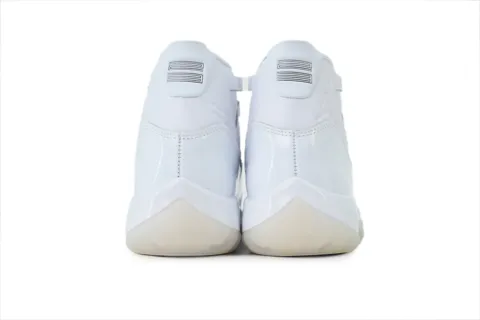 CDG x Air Jordan 11 White – photo 3