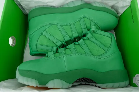 Air Jordan 11 Green Screen – photo 8