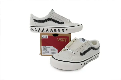 Vans Sk8-Low White Skull – photo 7