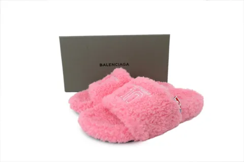 NBA x Balenciaga Furry Slide Pink – photo 7