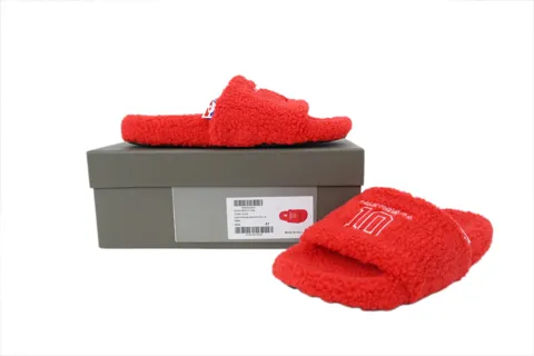 NBA x Balenciaga Furry Slide Red – photo 8