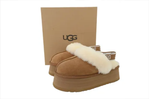 UGG Slides Chestnut – photo 6