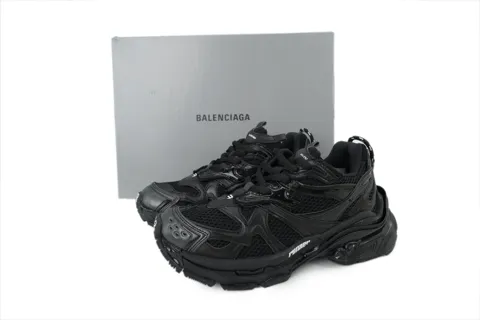 Balenciaga Runner 2.0 Triple Black – photo 6
