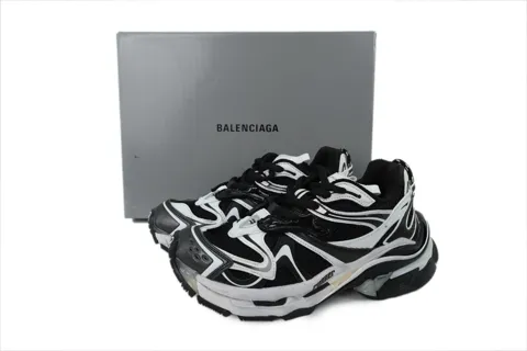 Balenciaga Runner 2.0 Black White – photo 6