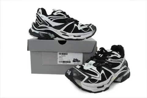 Balenciaga Runner 2.0 Black White – photo 7