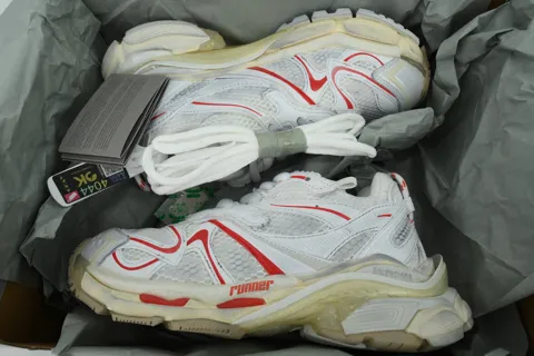 Balenciaga Runner 2.0 White Red – photo 8
