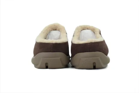 UGG Sneakers Dark Brown – photo 3