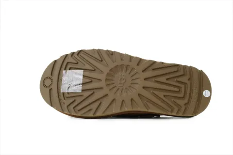 UGG Goldenstar Clog Brown – photo 4