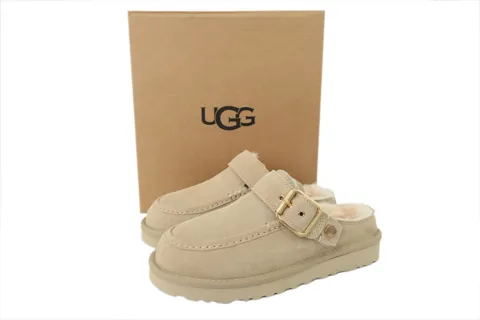 UGG Goldenstar Clog Beige – photo 6