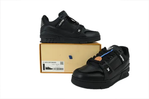 Louis Vuitton Trainer Triple Black – photo 7