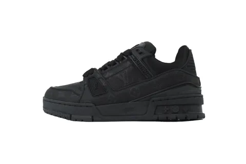 Louis Vuitton Trainer Triple Black