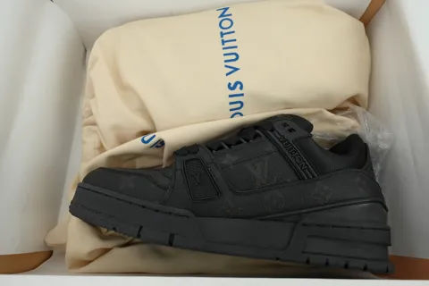 Louis Vuitton Trainer Triple Black – photo 8