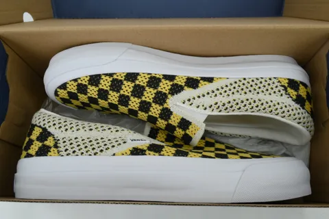Vans Slip-On Black/Yellow – photo 8