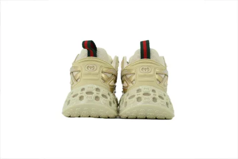Gucci Cub3d Gold – photo 3