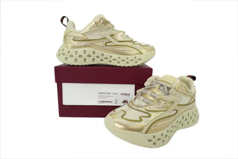 Gucci Cub3d Gold – photo 7