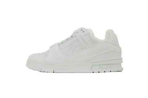Louis Vuitton Trainer White Diamond