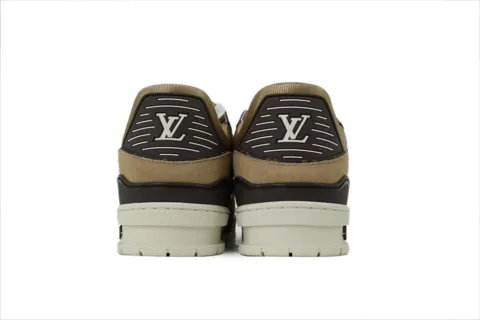 Louis Vuitton Trainer Apricot Suede – photo 3