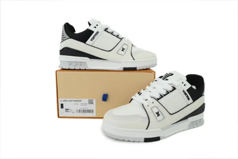 Louis Vuitton Trainer Black/White – photo 7