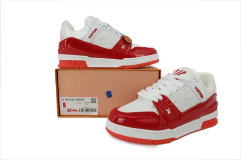 Louis Vuitton Trainer Red Patent – photo 7