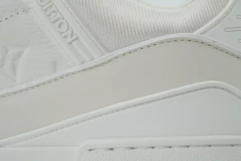 Louis Vuitton Trainer White Knight – photo 5