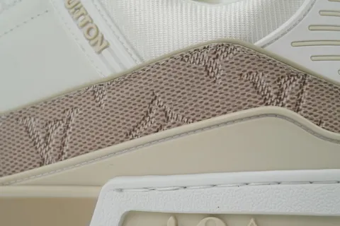 Louis Vuitton Trainer White/Apricot – photo 5