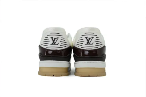 Louis Vuitton Trainer Brown Patent – photo 3