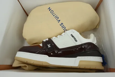 Louis Vuitton Trainer Brown Patent – photo 8