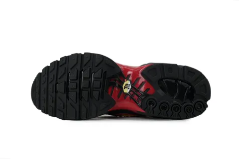 Supreme x Nike Air Max Plus University Red – photo 4