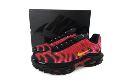 Supreme x Nike Air Max Plus University Red – photo 6